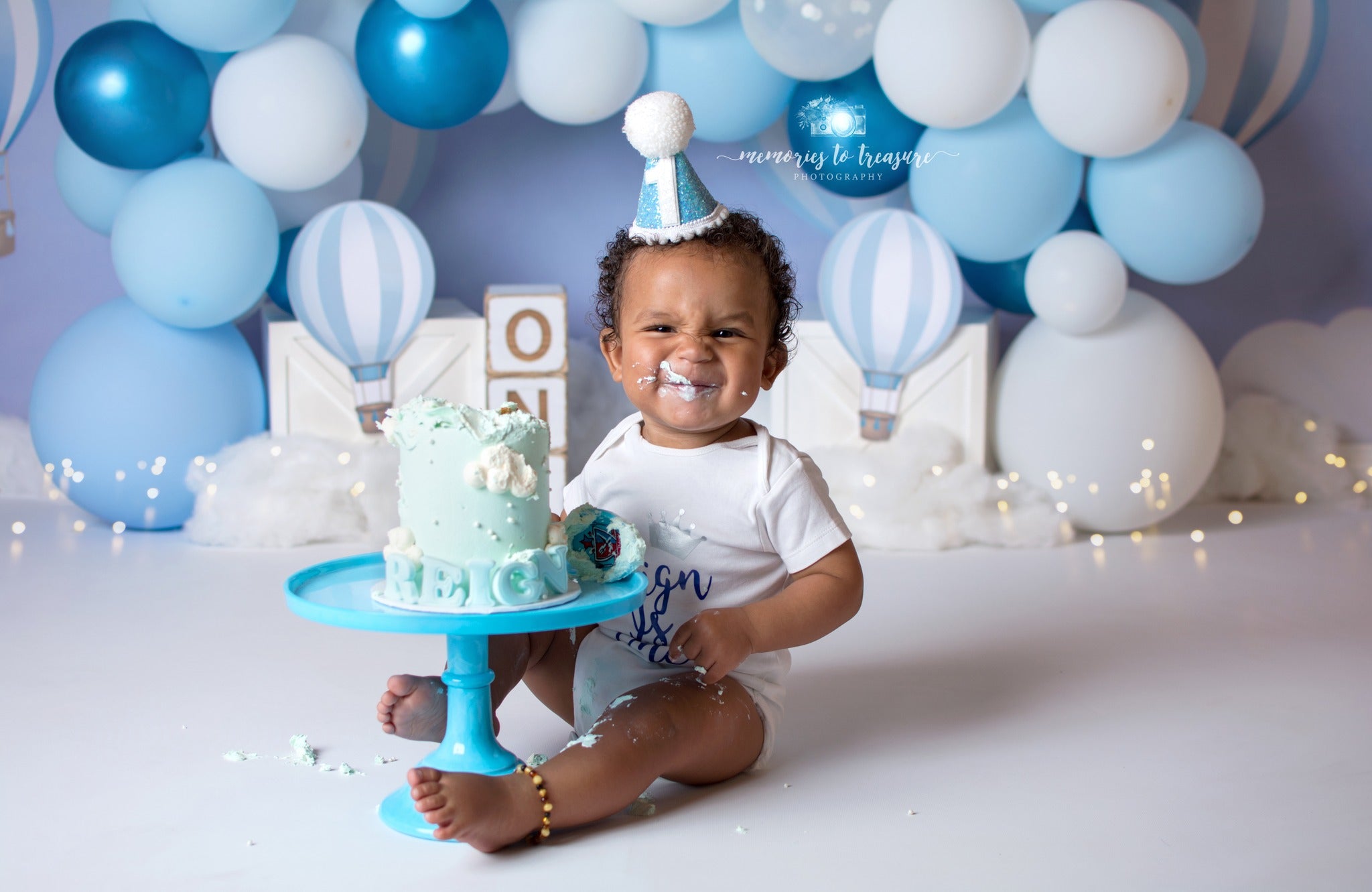 Avezano Blue Balloon One Year Old Party Backdrop for Photography By Paula Easton-AVEZANO